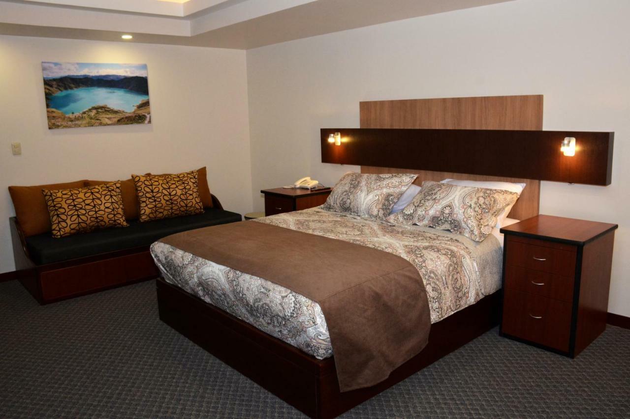 Los Angeles Stay Inn กีโต ภายนอก รูปภาพ